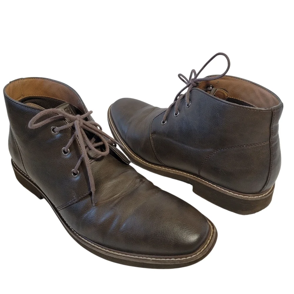 GUESS Mens Dark Brown Joey's Chukka Boots Sz 10.5 Lace-up Fall Casual Chic Vegan